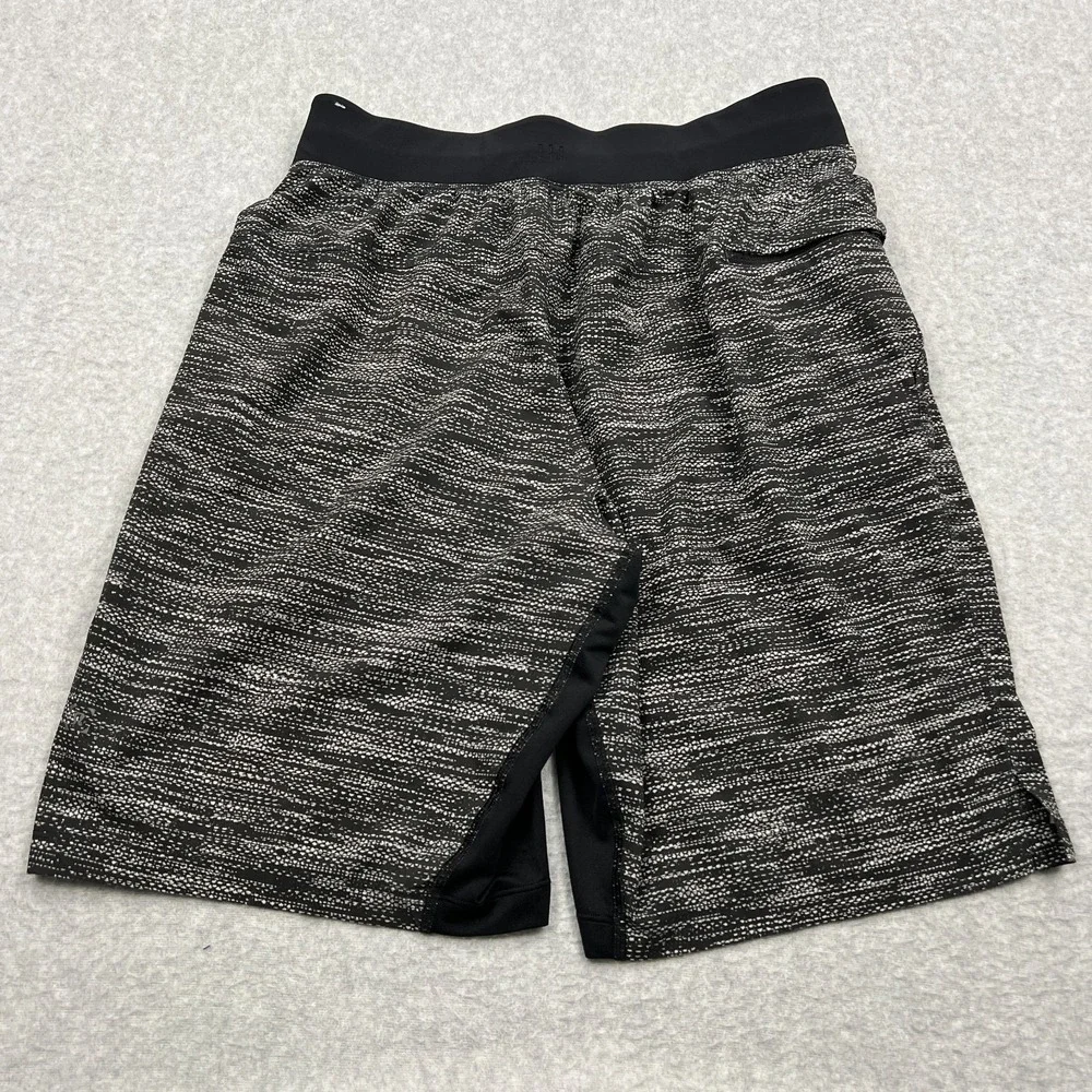 Lululemon T.H.E. Short Men's Small Black Linerless 9